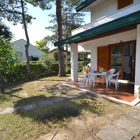 Two-level Flat With Garden And Pool Apartmán Bibione