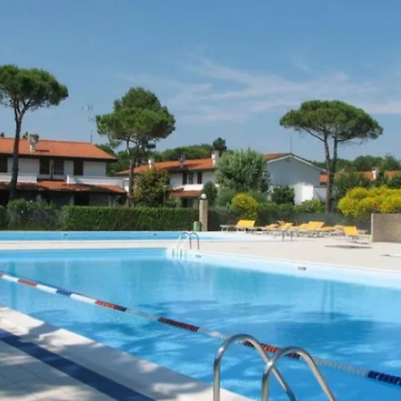 Two-level Flat With Garden And Pool Apartmán Bibione