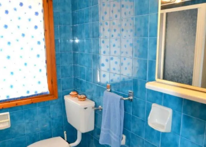 Apartman Two-level Flat With Garden And Pool *